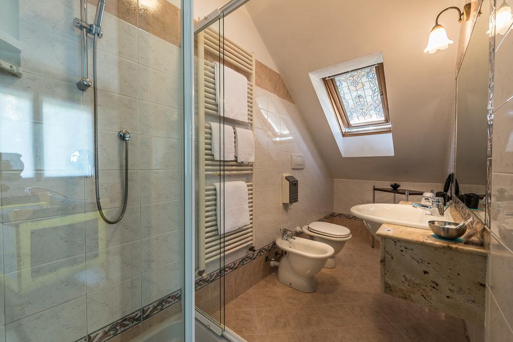 Mini Hotel Wine & Dreams Alba  Ngoại thất bức ảnh